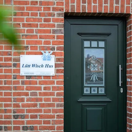 Holiday home Doppelhaus Luett Wisch Hus